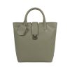Burkely_BU1000264.43 72_MODEST MEGHAN BUCKET TOTE_Leder_gummy green_Unisex_1