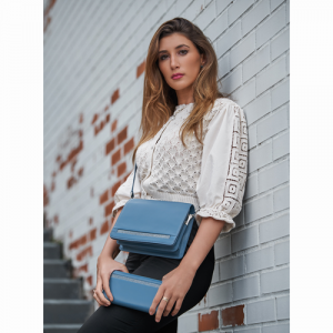 RFID_Leder_blau m. crystal_Damen_1