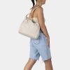 Giorgio Carelli_BU1000320.84 01_IE HOBO_Leder_off white_Unisex_5