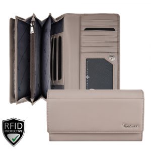 Riccardo Ferducci_022820 045_Damen Geldbörse