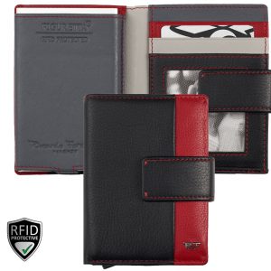 Riccardo Ferducci_023900 080_Cardprotector