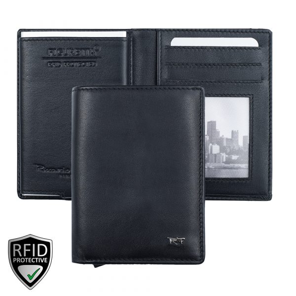 Riccardo Ferducci_023910 007_Cardprotector