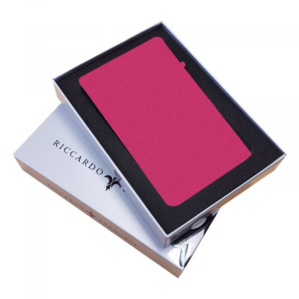 Riccardo Ferducci_078999 065_RF SafeBox_Metall_pink_Unisex_4