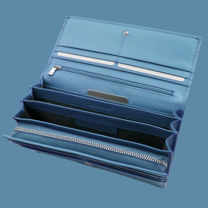 RFID_Leder_blau m. crystal light chrome_Damen_1